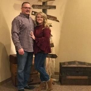 Meet your Posher, Angie